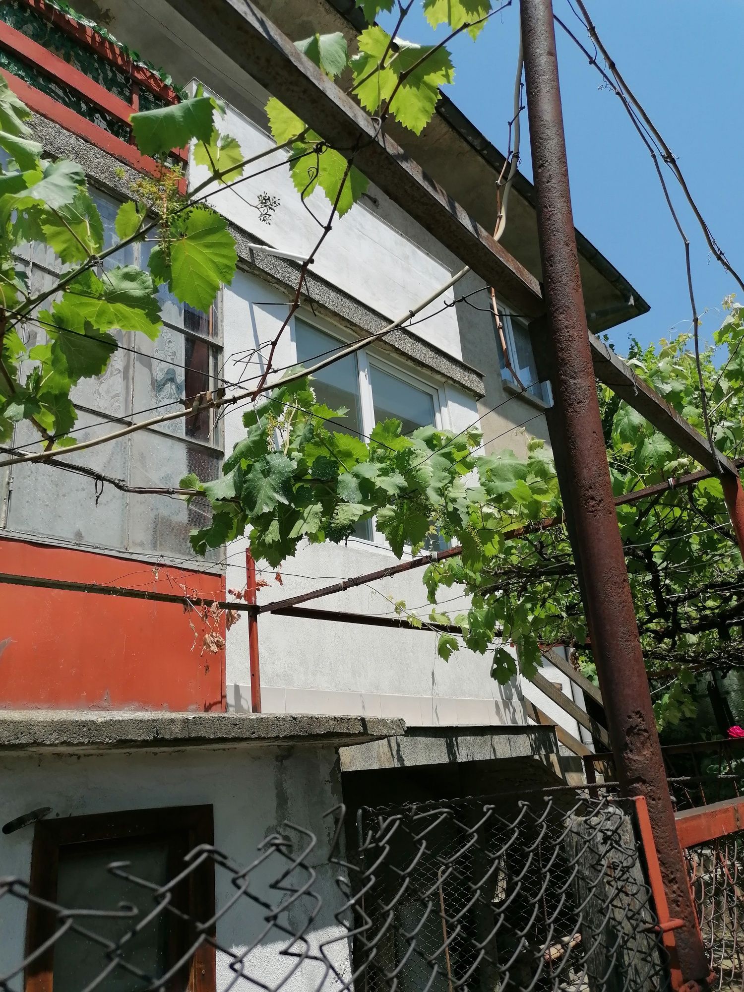 Къща гр Котел ул Академик М, Арнаудов