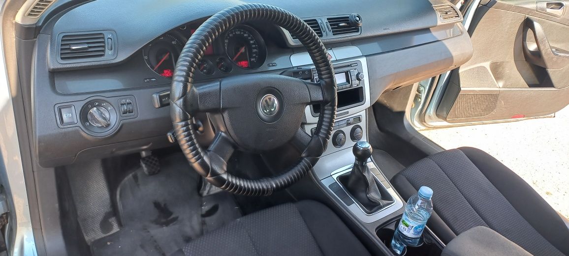 VW Passat 2.0 TDI  140 к.с.