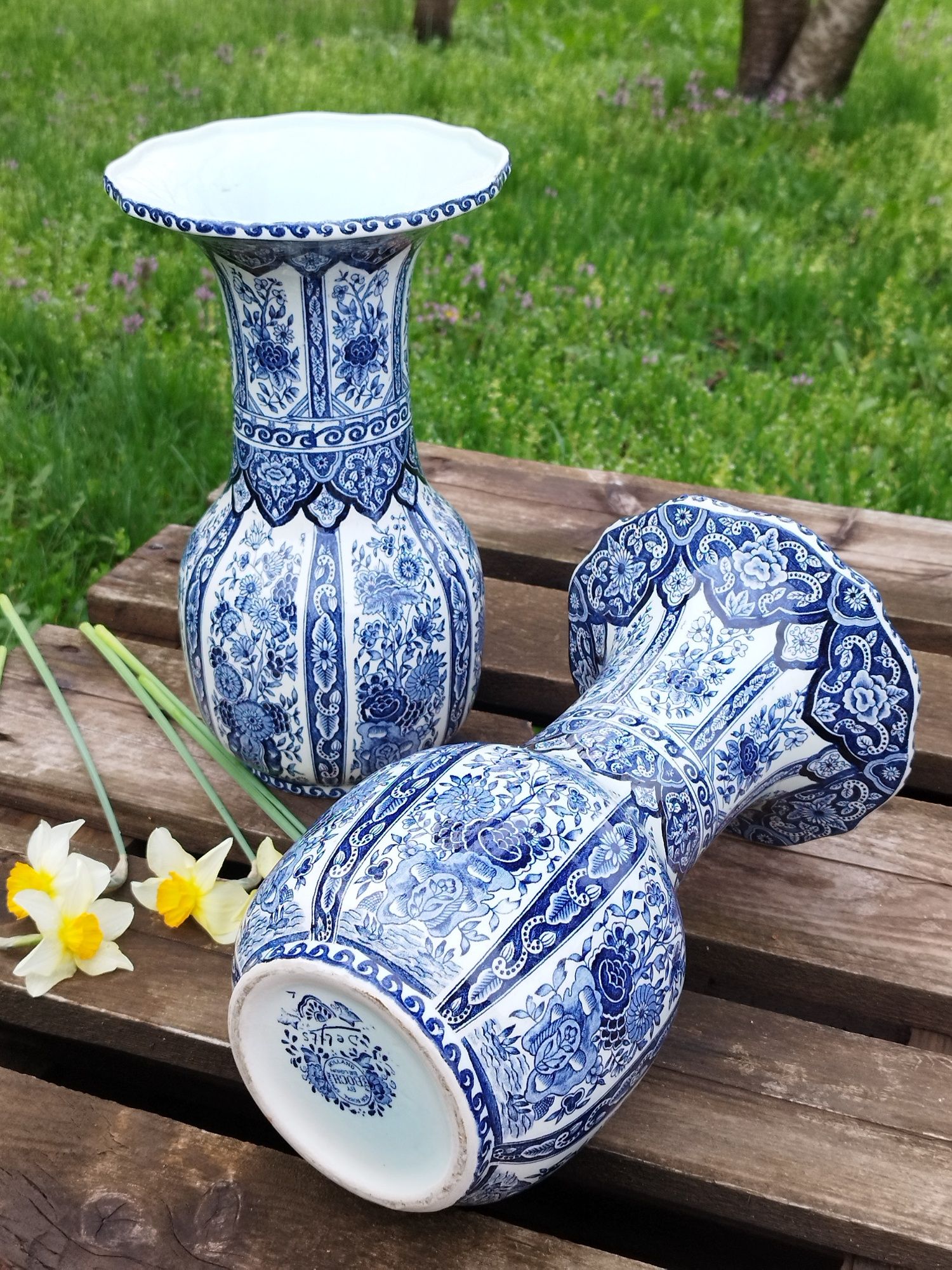 Delfts Boch , винтидж холандски вази, ръчно рисувани, колекционерски