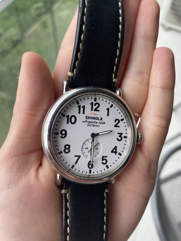 Ceas Shinola negru