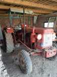 TRACTOR  Renault
