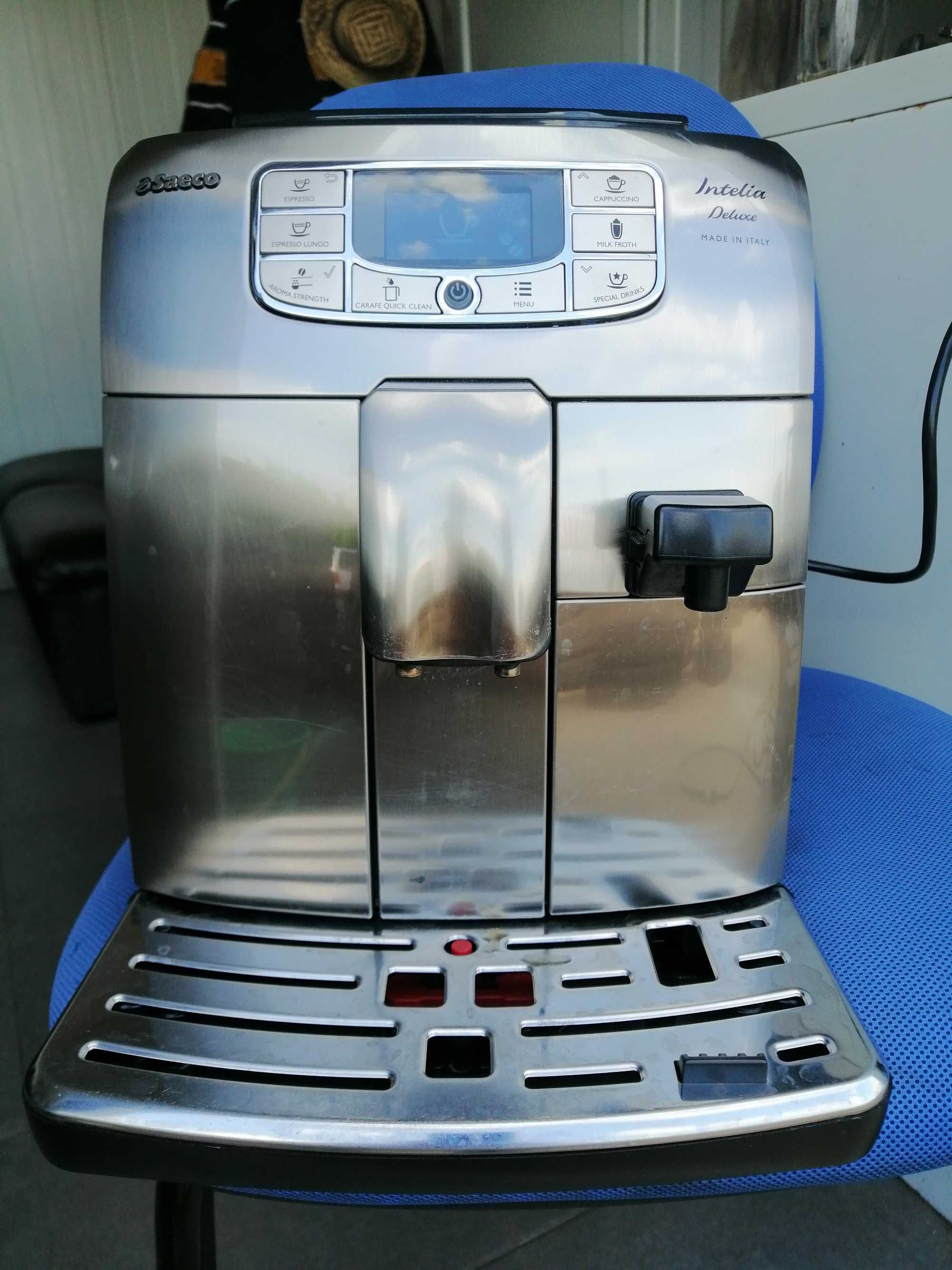Кафе машина Saeco Intelia Deluxe