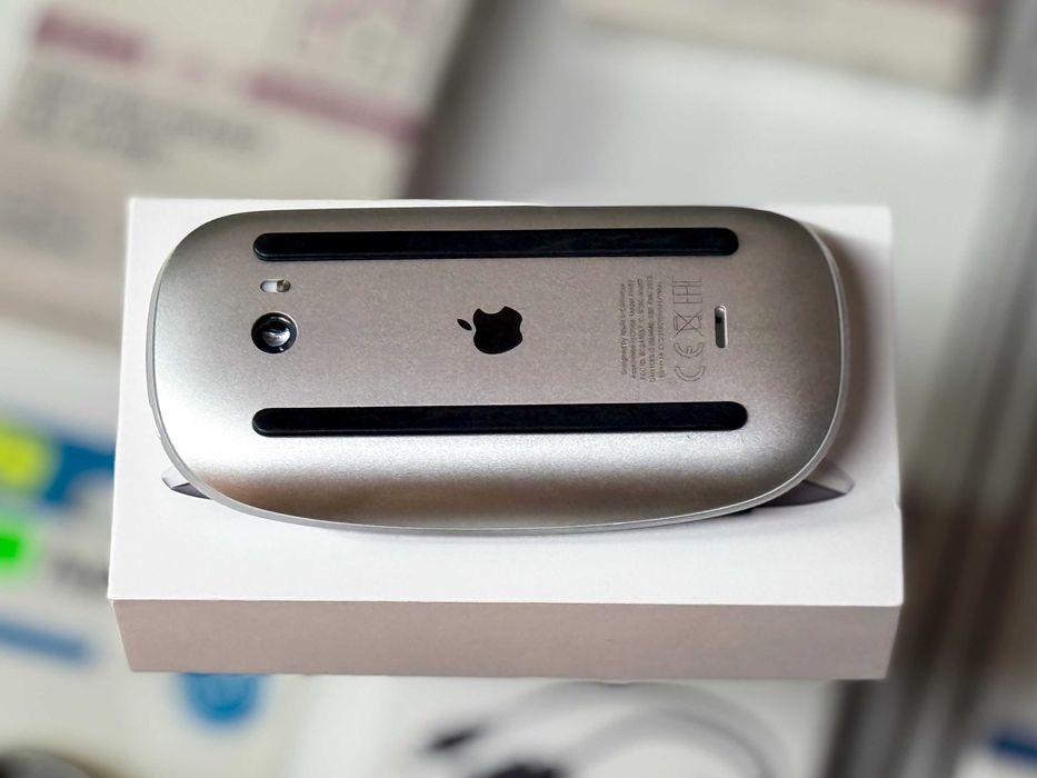 MacBook Air M3, 13”, 8GB RAM, 512GB SSD + подарък: Apple Magic Mouse