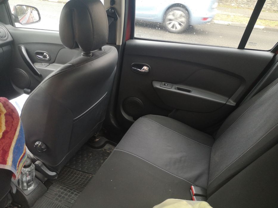 De vânzare TAXI Dacia Logan 2016 – Benzină/GPL, cu firmă și licență