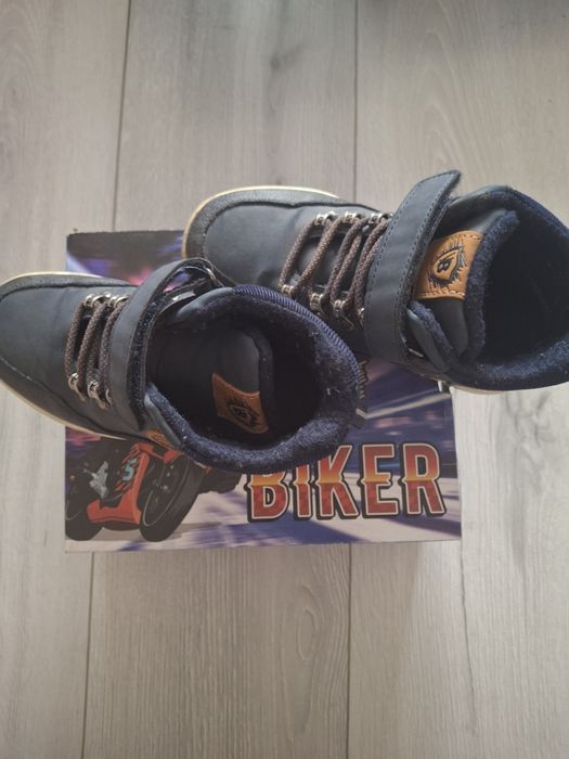 Ботинки осенние 32 размер