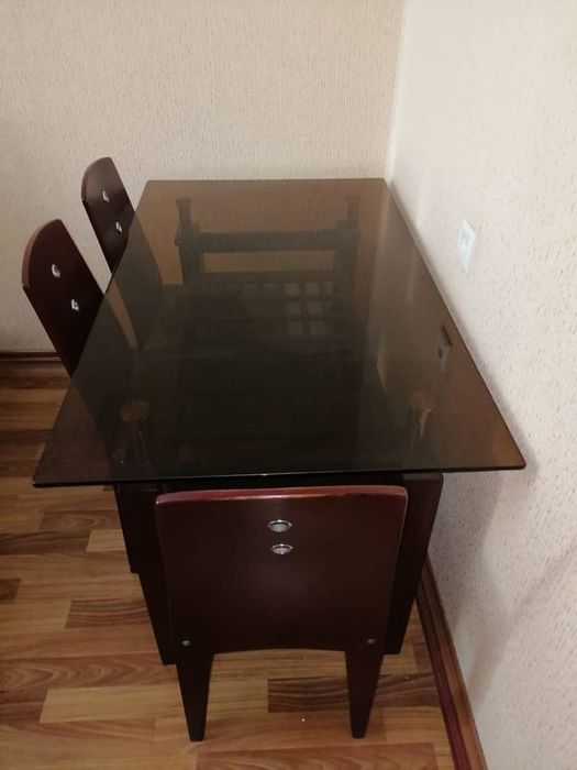 Обеденный стол + 6 стульев