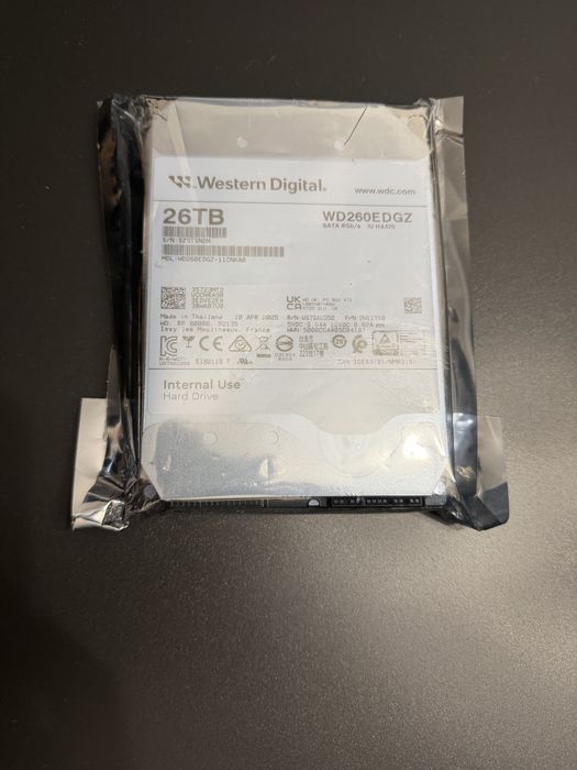 Hard disk /drive Western Digital 26 TB nou !