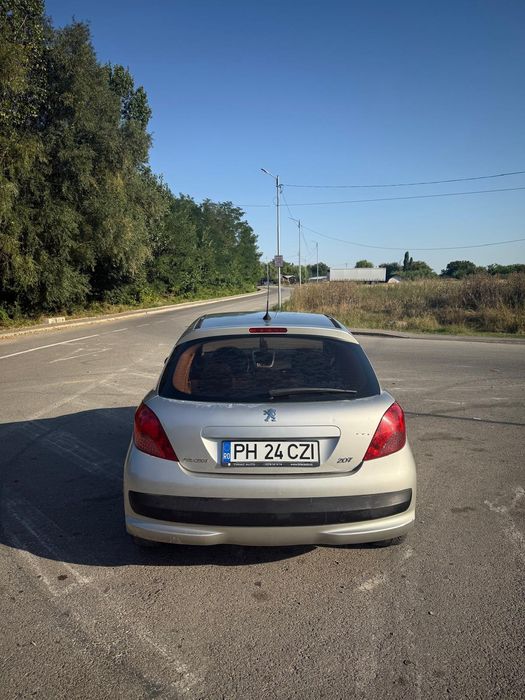 Peugeot 207 2009