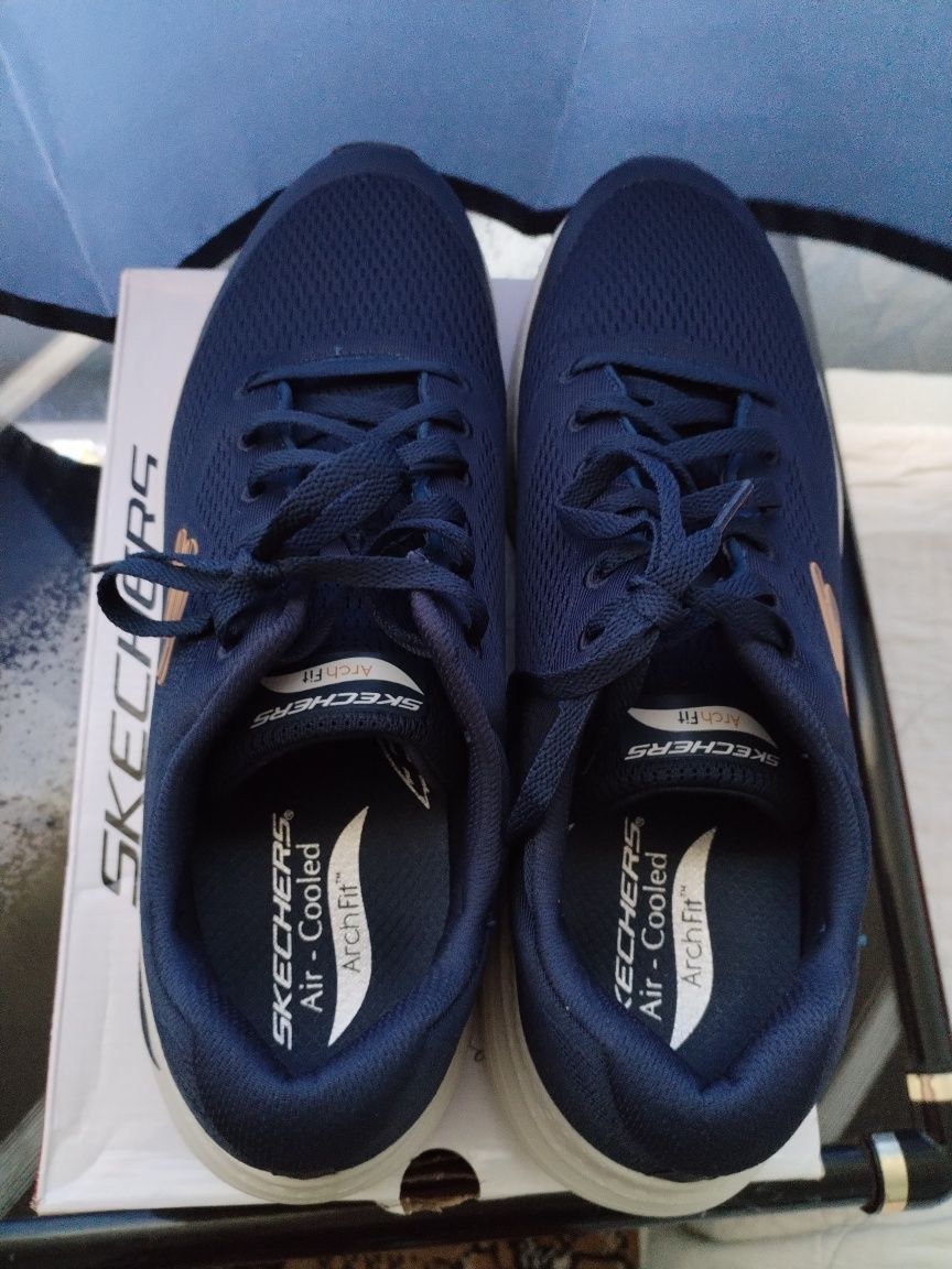 Skechers 43номер 28см.