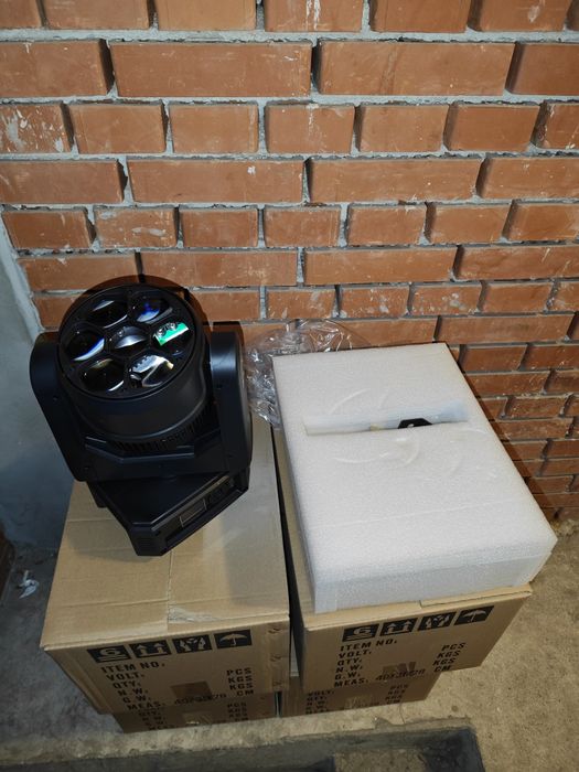 Led zoom Beye moving head 4x40w rgbw