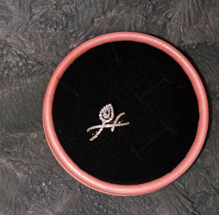 Красивое кольцо Серебро