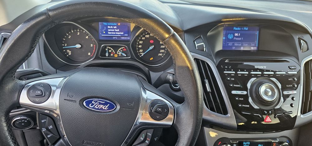 Ford Focus combi pachet sport