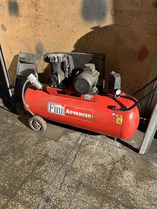 Компресор професионален