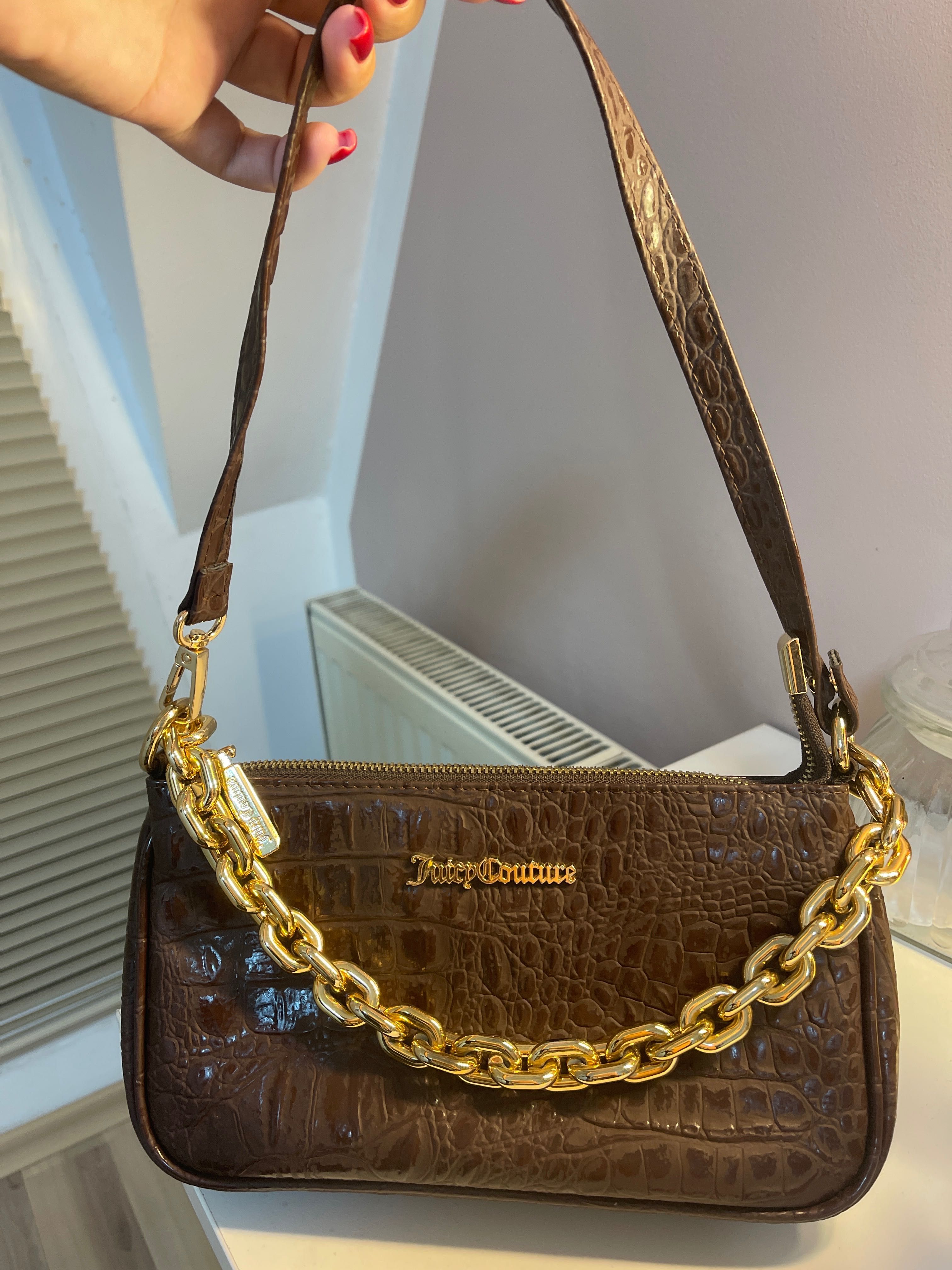 Чанти moschino, juicy couture, guess