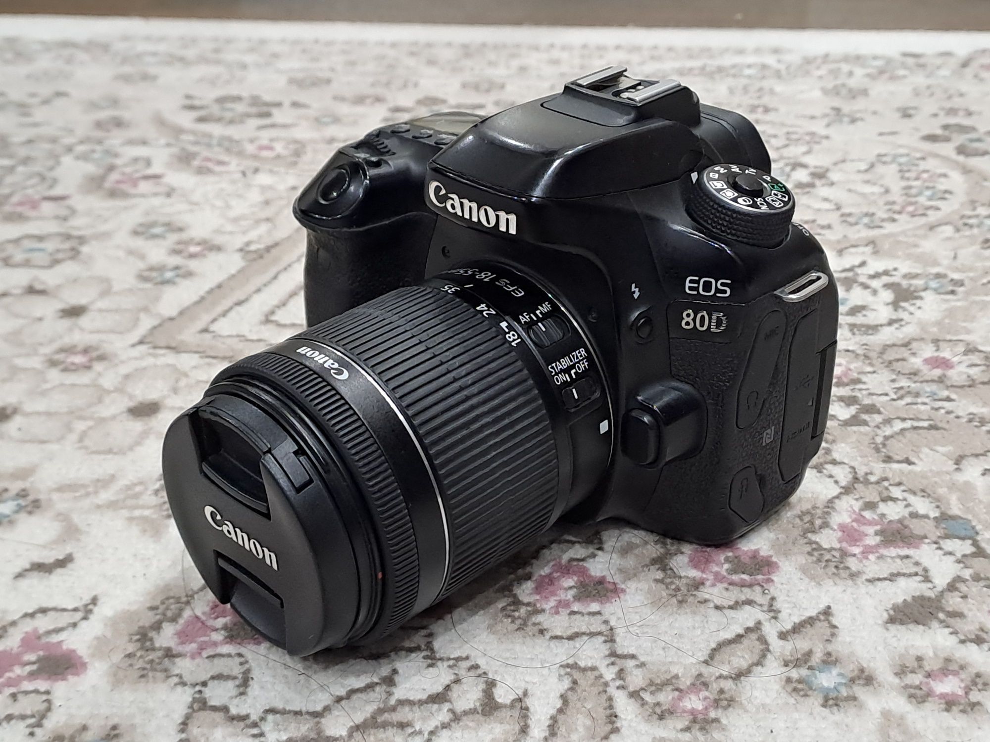 Продам Canon 80D Kit 18-55 STM  с ПОДАРКАМИ!!!