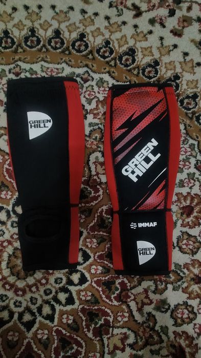 Футы green hill красного цвета