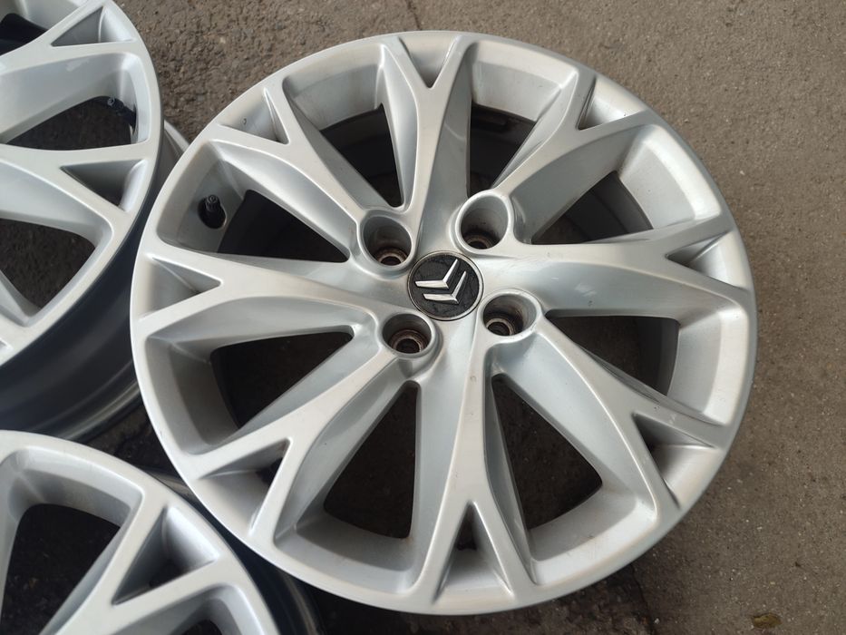 17" оригинални алуминиеви джанти за Citroen/Peugeot.