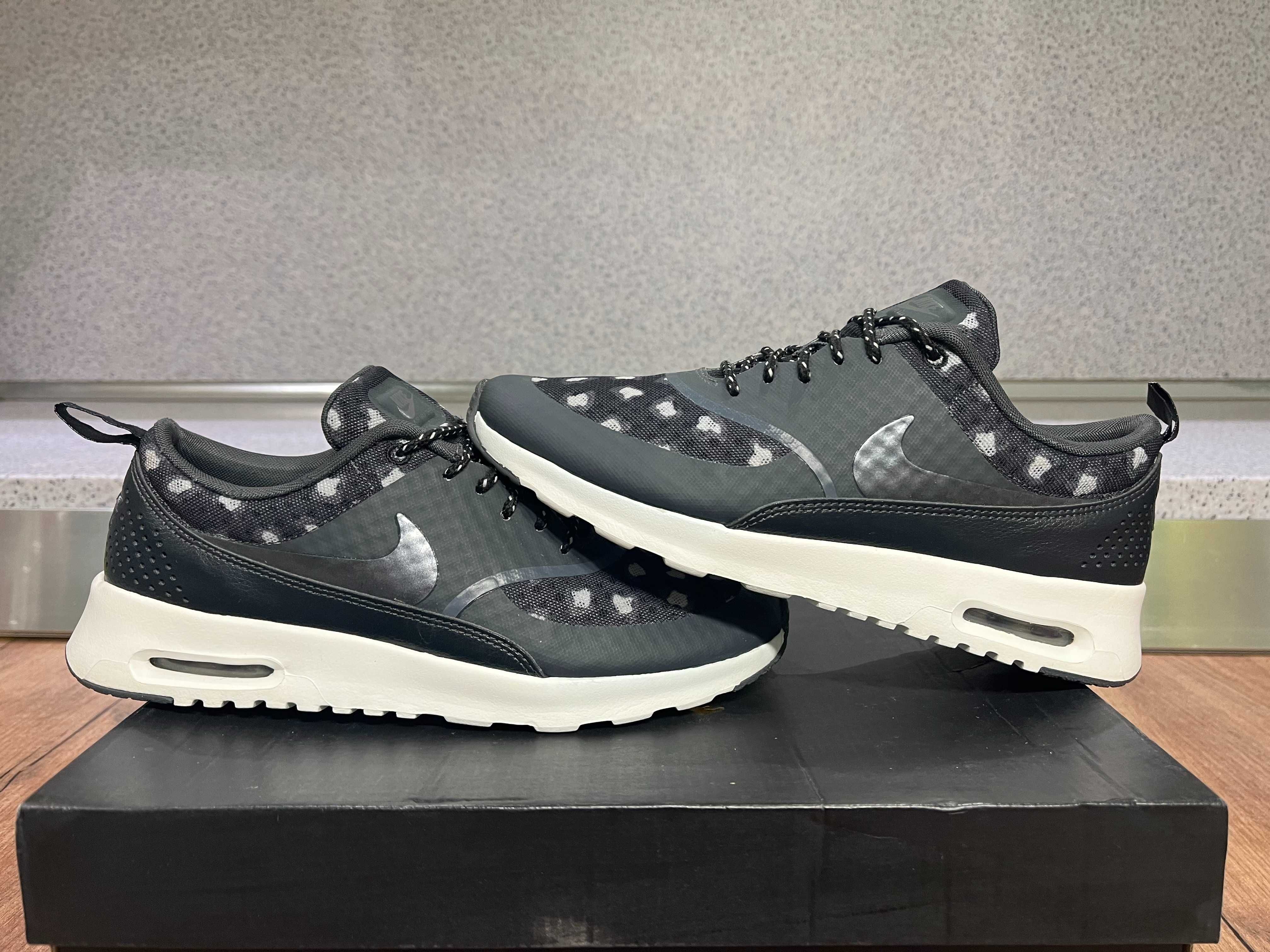 ОРИГИНАЛНИ *** Nike Air Max Thea  Black/Dark Grey/Anthracite/