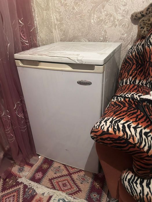 Продам холодильник