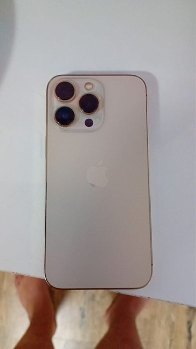 Vand sau schimb iphone 13 pro 74% sanatatea baterie