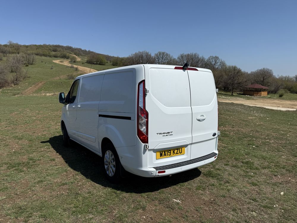 Продава се: Ford Transit Custom 2019 – Чисто нов двигател!