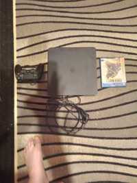 Продавам конзола Sony PlayStation 4 Sim 1TB