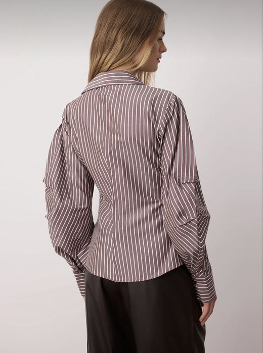 Чисто Нова Риза с етикет