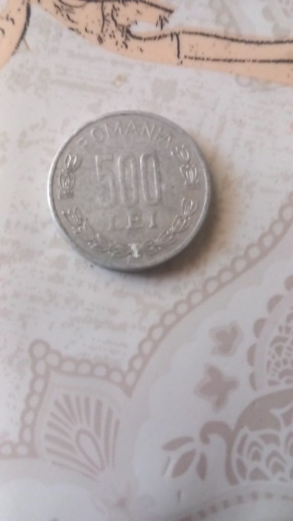 Vând moneda 500 lei