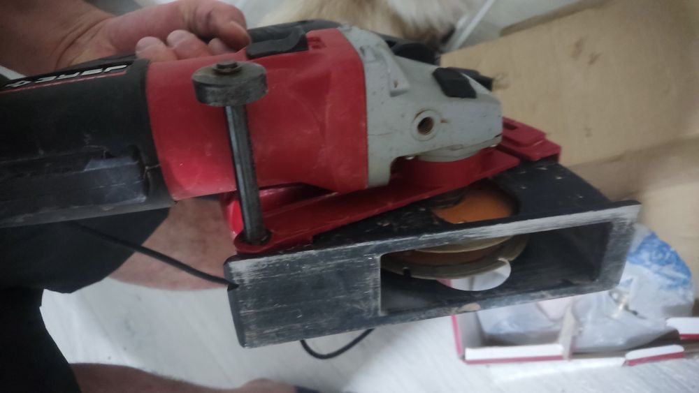 Штроборез ЗУБР ЗШ-30-1200 Т