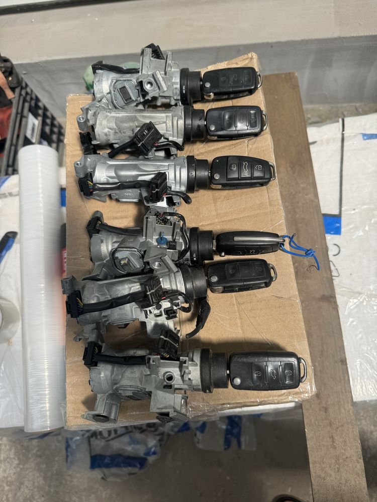 Contact golf 5 ,skoda ,seat ,touran