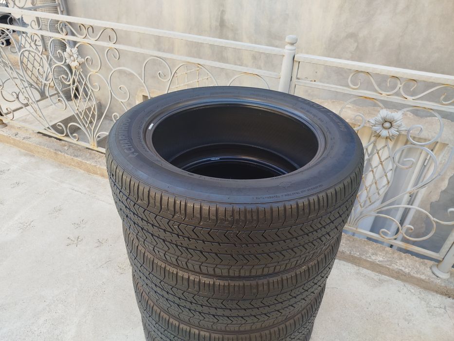 235 55 R18 Shina Charmhoo