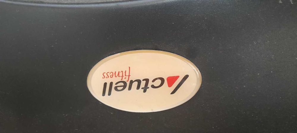 Електрическа сгъваема бягаща пътека ,в добър външен вид.