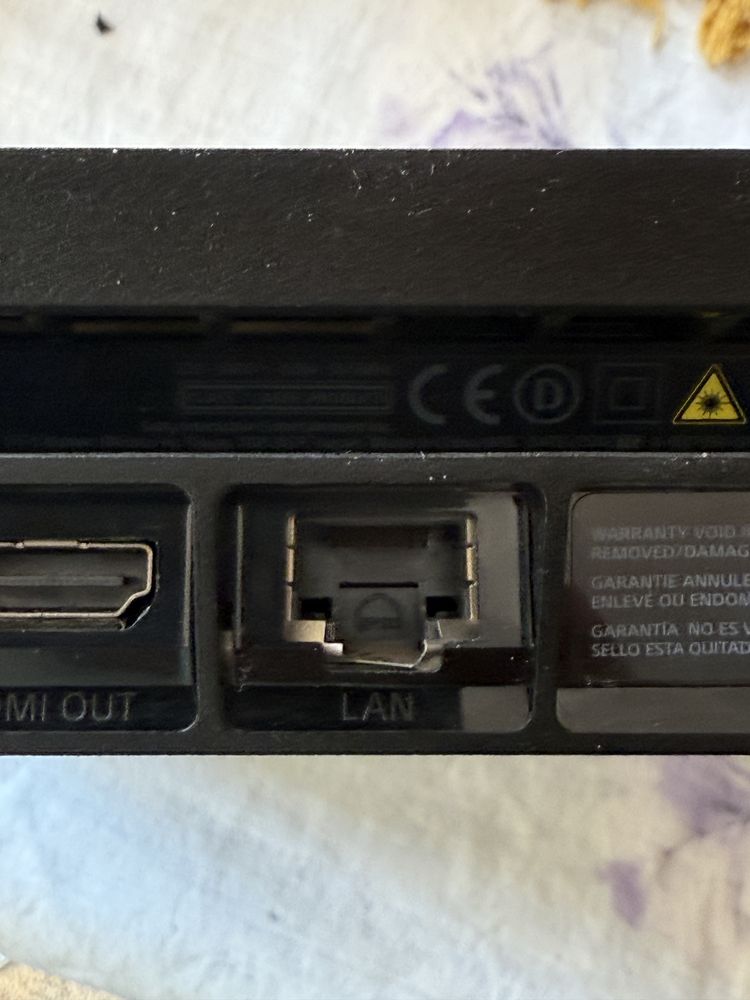 Ps4 със 3 джойстика