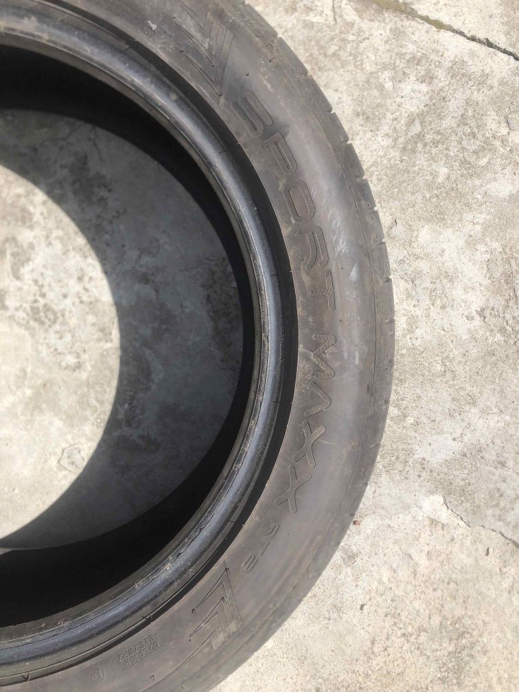 Гуми 2 бр. Dunlop 215/55/17