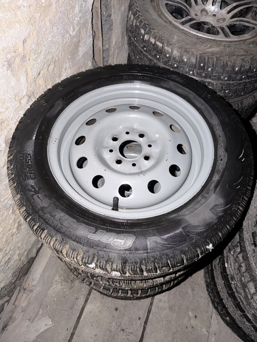 Зимний комплект шин состояние нового