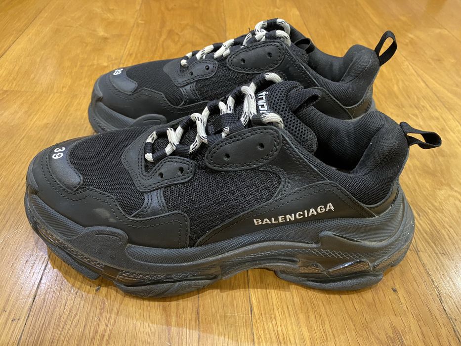 Balenciaga Triple S черни и бели