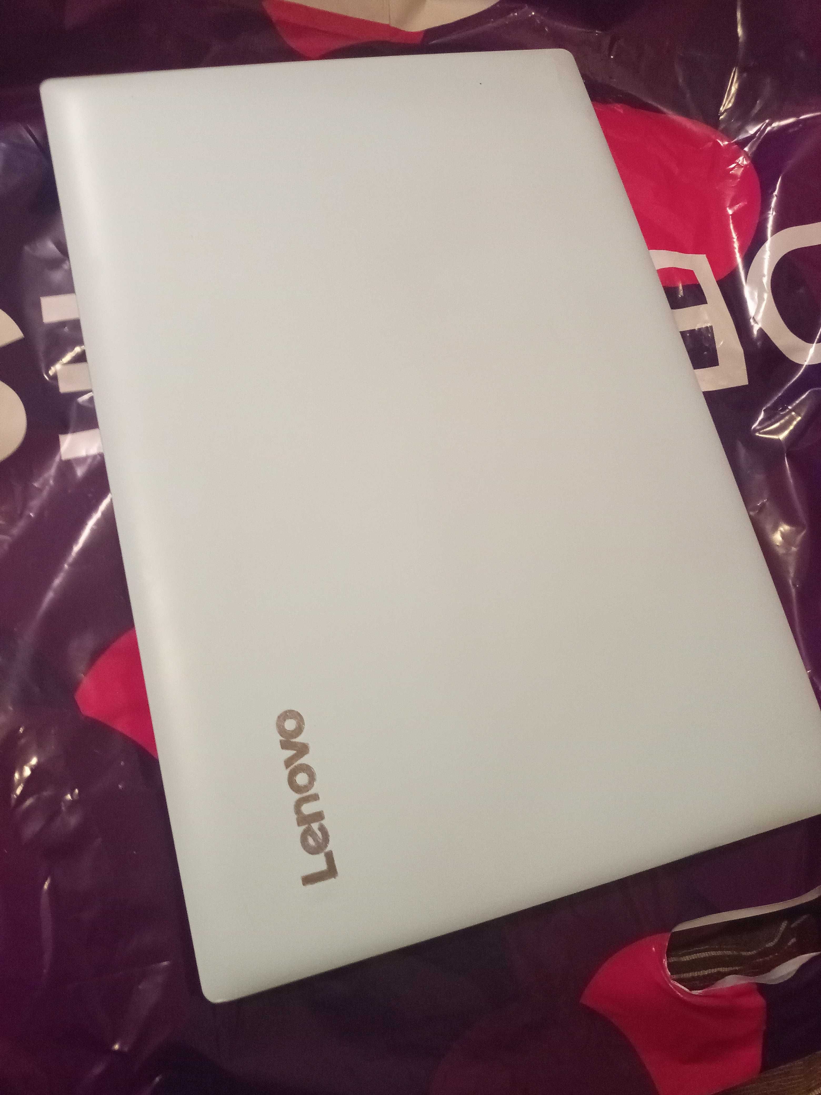 ноутбук в идеале Lenovo 4 ядра Intel 8Gb ОЗУ 500Gb HDD 15,6"