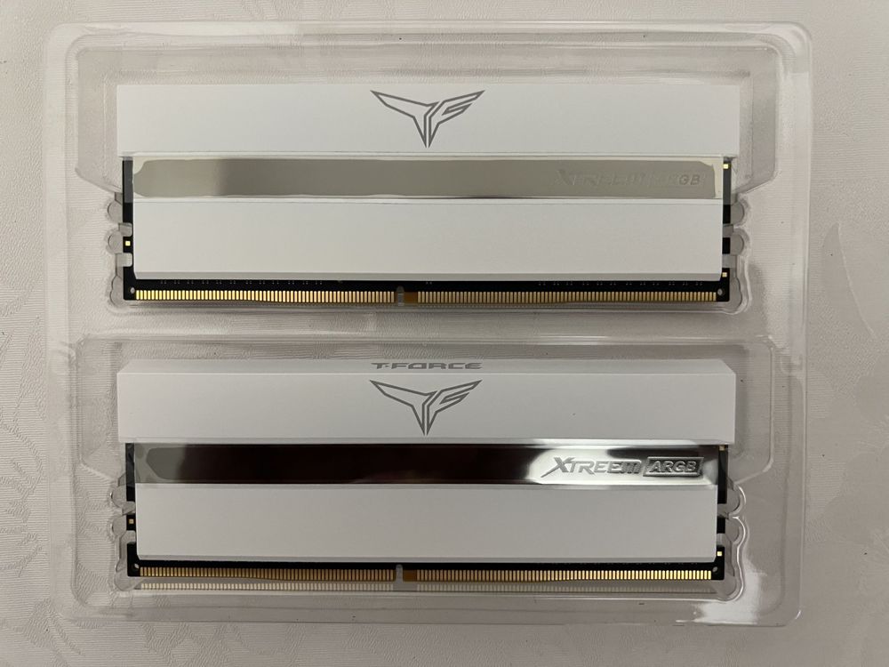 Xteem argb white ddr4 3600 8/16gb