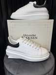 40-44 Alexander McQueen White alb