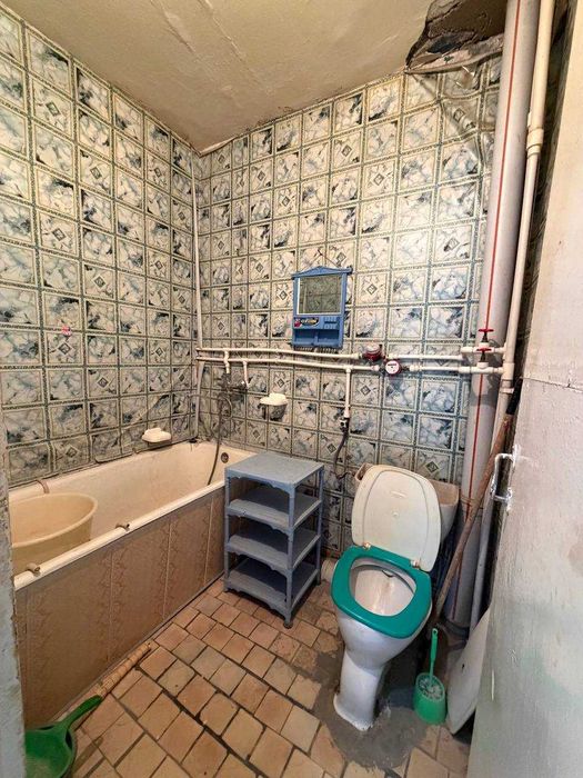 Продаётся 2х комн квартира на 2 этаже Ор-р  Горгаз Бухара Сити