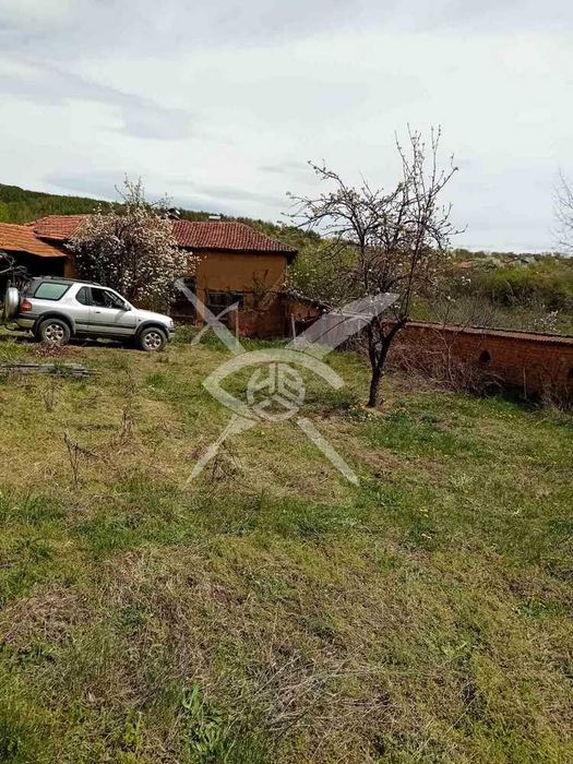 Продава се Къща в с. Очуша, Област София-област - 80 кв.м за 400 €/кв.м - Снимка #2