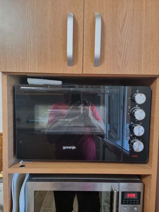 Vând mini cuptor electric Gorenje OM30GBX