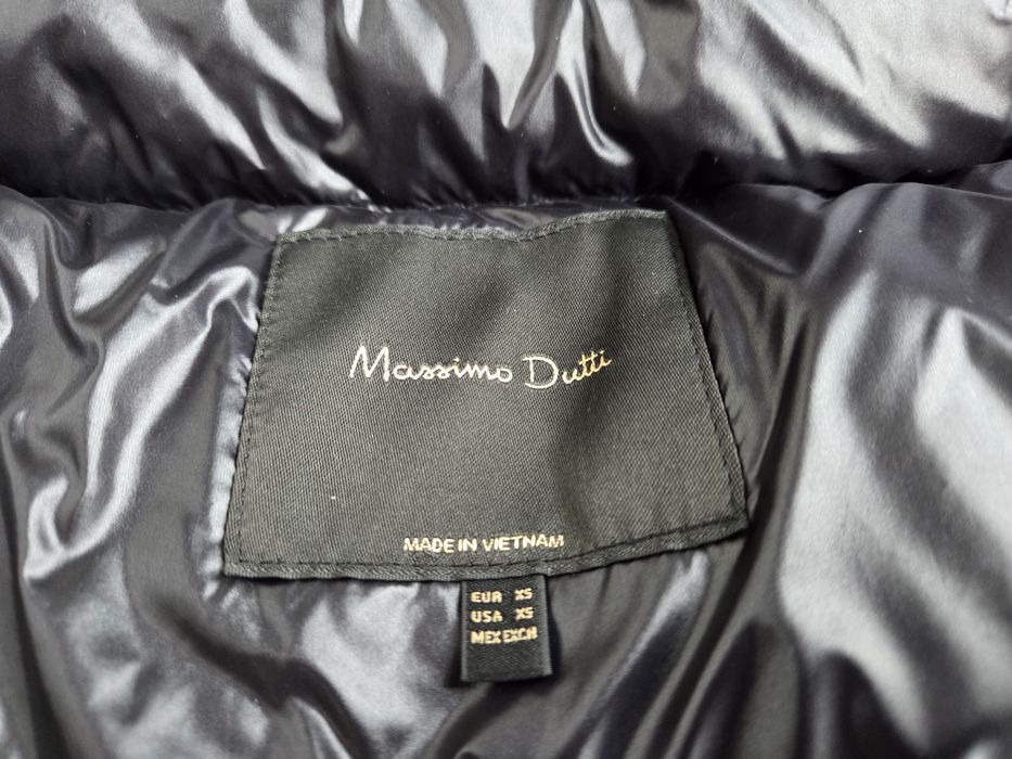 Vand geaca noua Massimo Dutti- cu puf- lungime medie