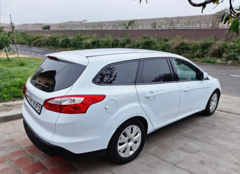 Ford focus combi 1.6 Mk3 model  2012