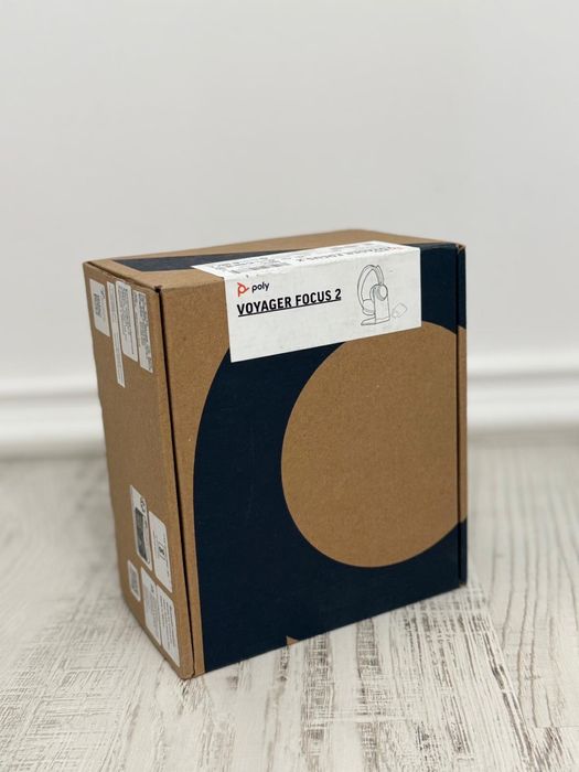 Casti cu microfon Poly by HP Voyager Focus 2 + Stand Incarcare / NOI