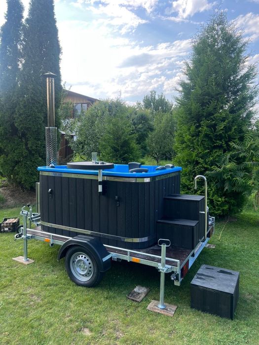 Inchiriez/ vanzare jacuzzi mobil