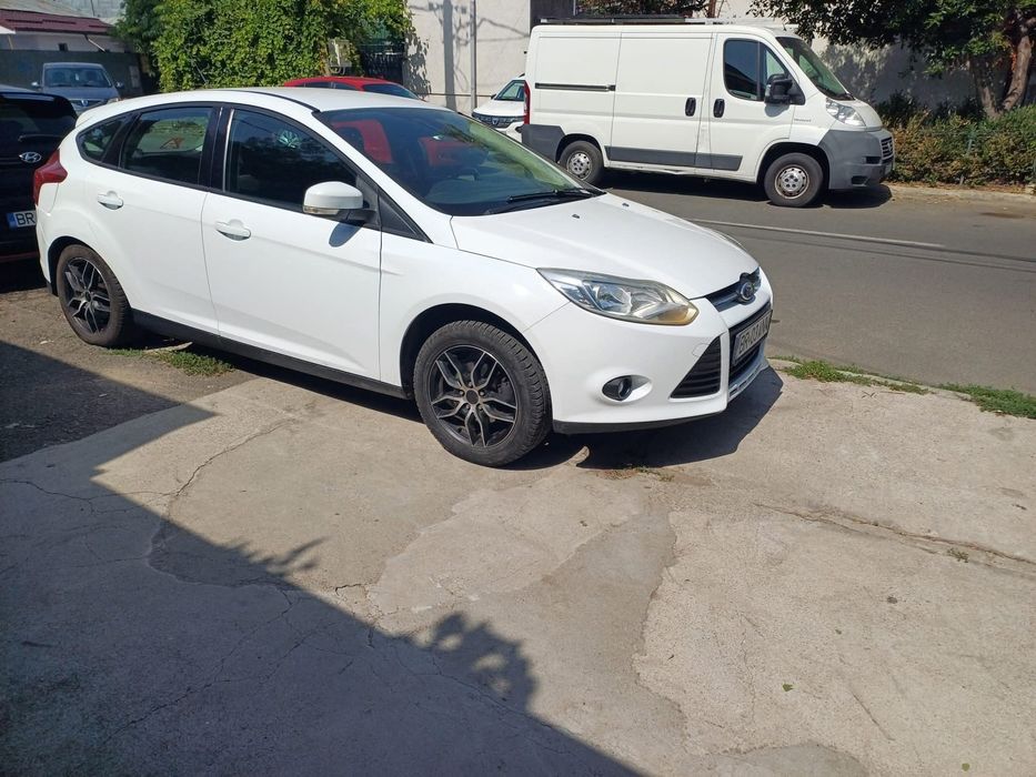 De vânzare ,,FORD FOCUS"