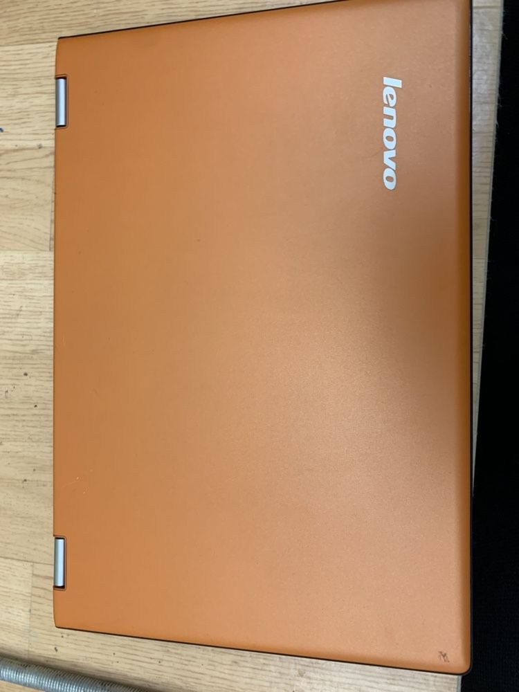 Лаптоп lenovo yoga 2 за части