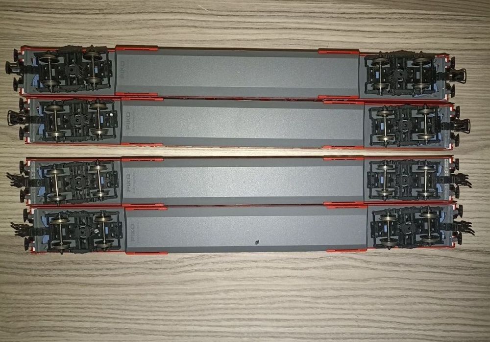 Piko vagoane de călători etajate scara H0 

Preț pe bucata 29