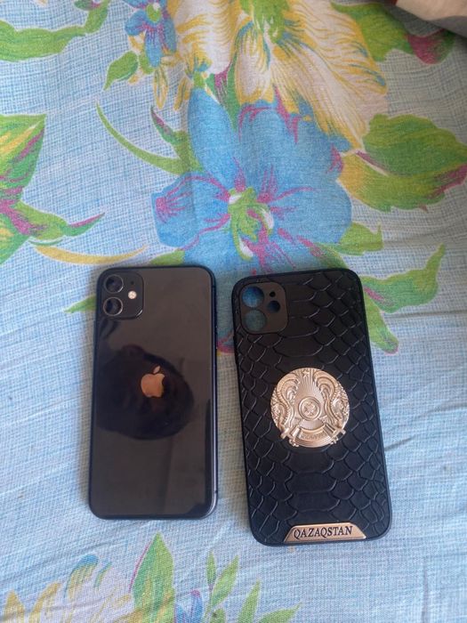 Продам айфон 11 писать на ватсап